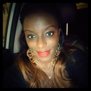 Meet your Posher, Shawnda